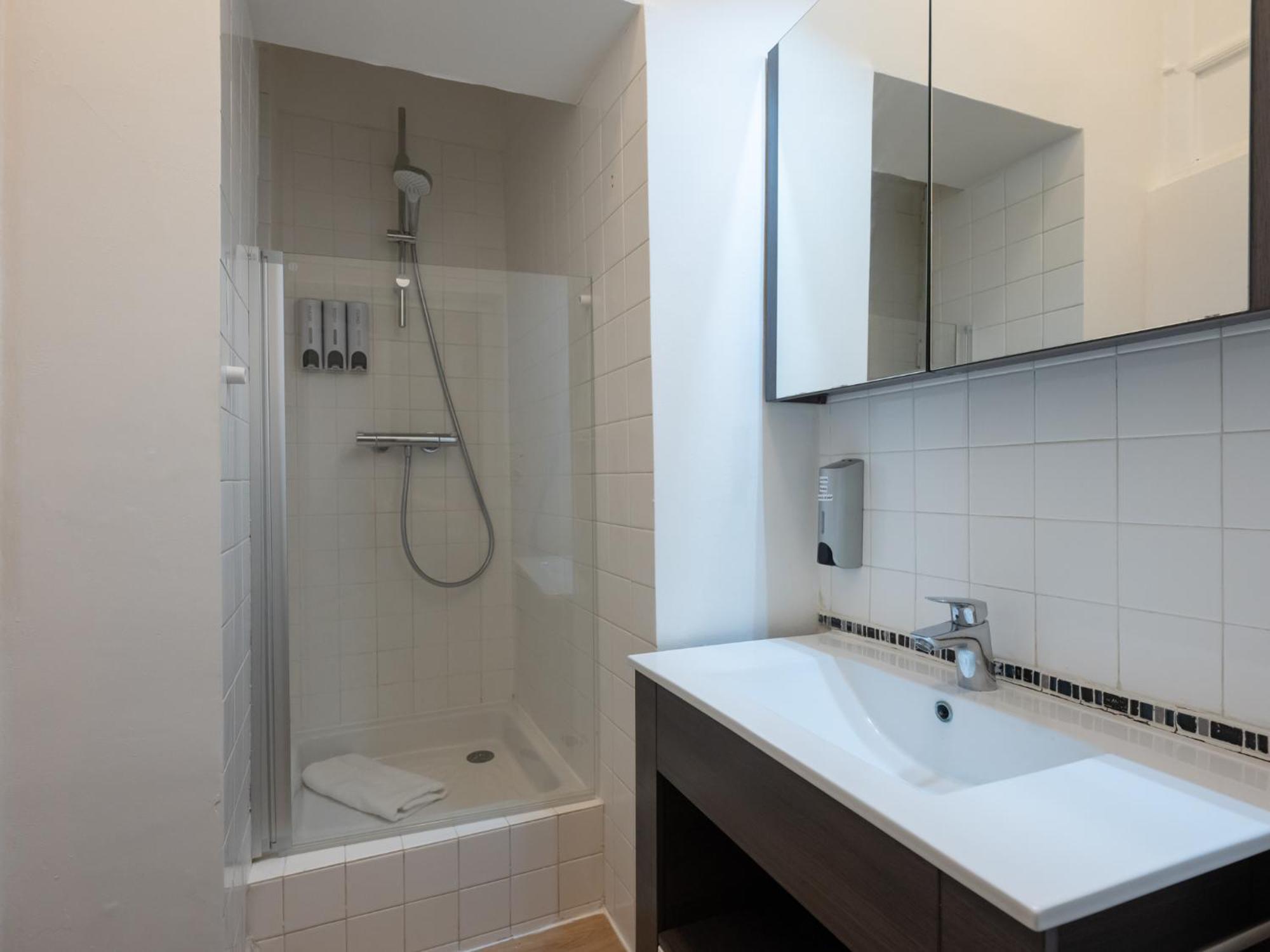 Le Petit Gentleman - Vienna Authentica Appartement Vienne  Buitenkant foto